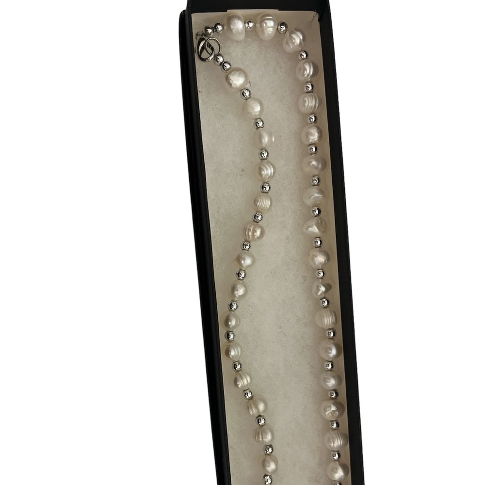 NWT SILVER & FRESHWATER PEARL NECKLACE 🔥🔥